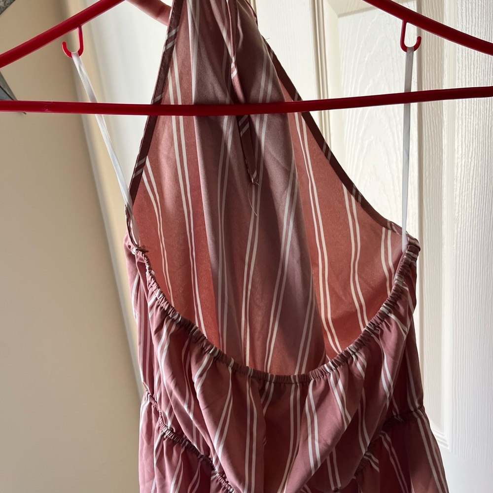 Backless romper - Picture 2 of 2